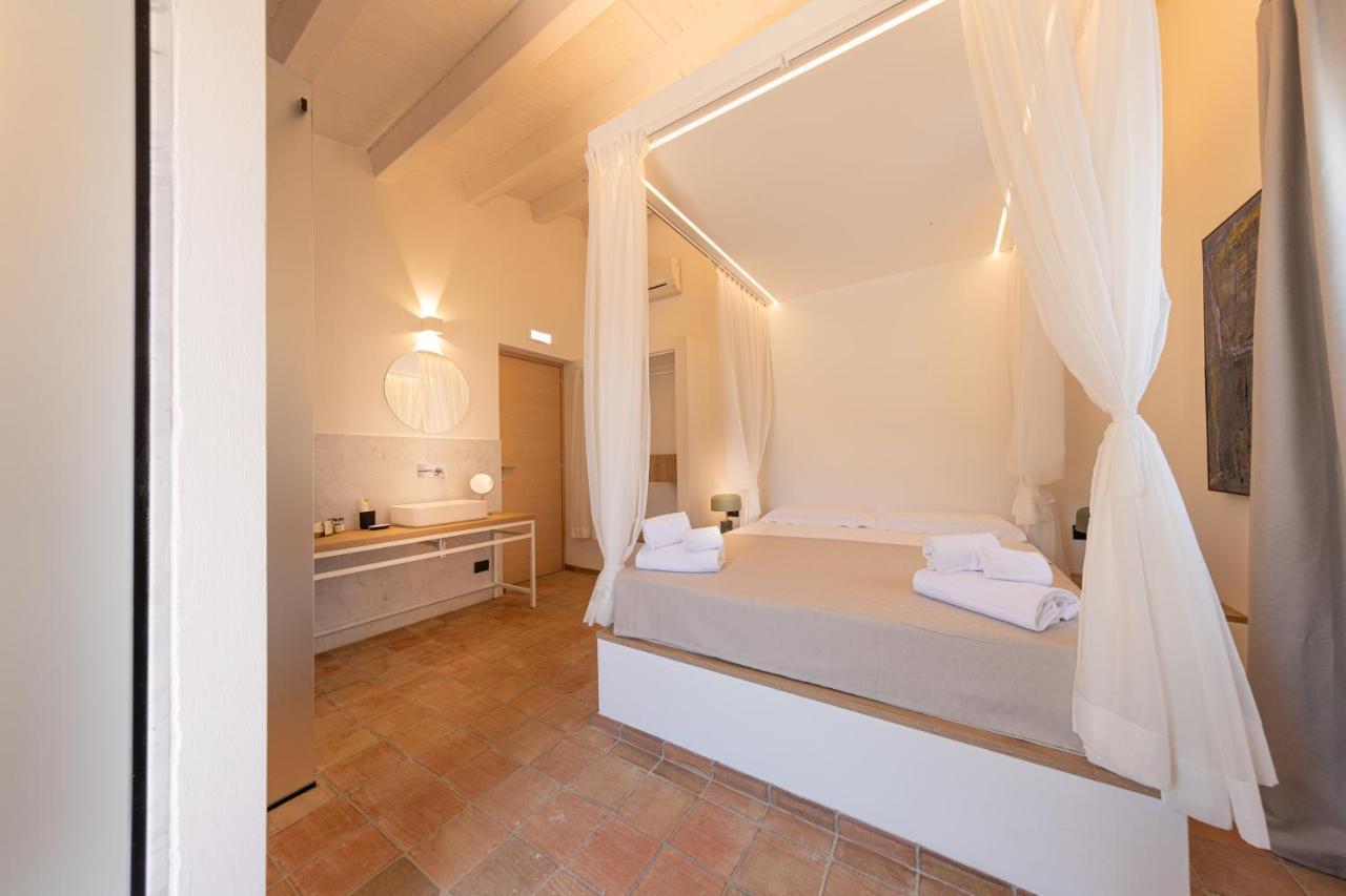Toto Hotel 3*